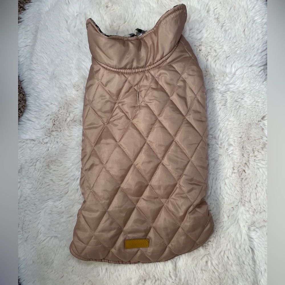 Tan “Burberry-like” quilted dog jacket reversible size medium